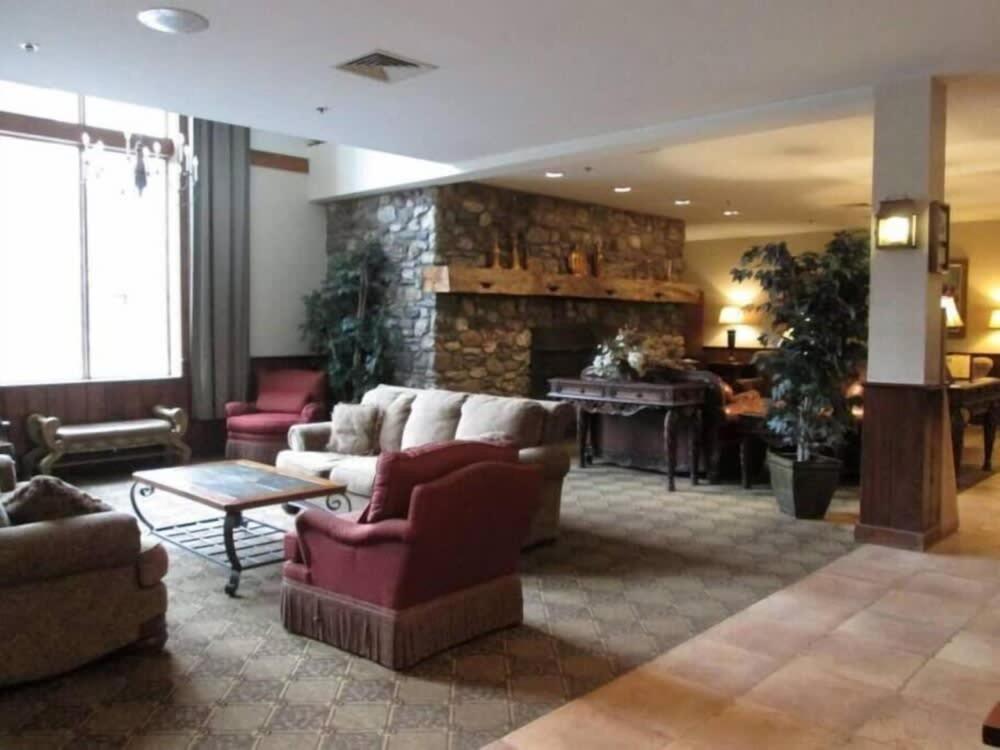 Gorgeous 1St Fl Mtn View Jiminy Suite Sleeps 4 Ski On Off Hancock Ngoại thất bức ảnh