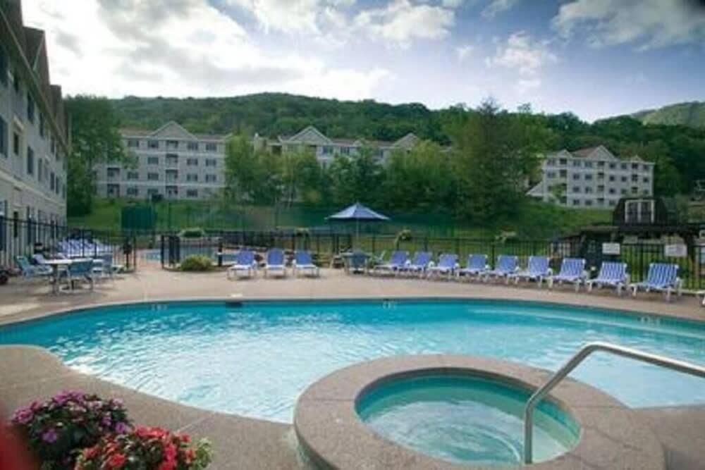Gorgeous 1St Fl Mtn View Jiminy Suite Sleeps 4 Ski On Off Hancock Ngoại thất bức ảnh